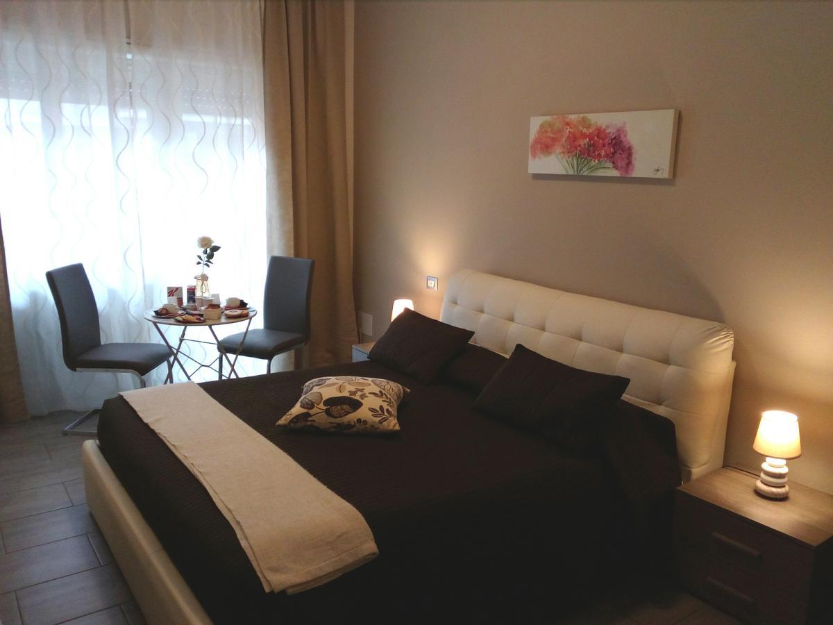 Hotel Pianeta Roma 48 Exterior foto